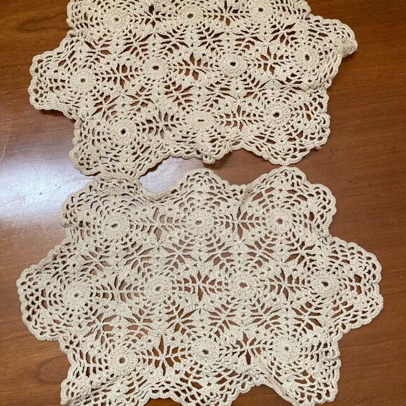 Vintage Hand Made Crochet Doilies Oblong Beige - Picture 1 of 2